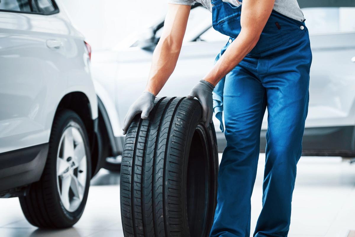 Tire service showcase